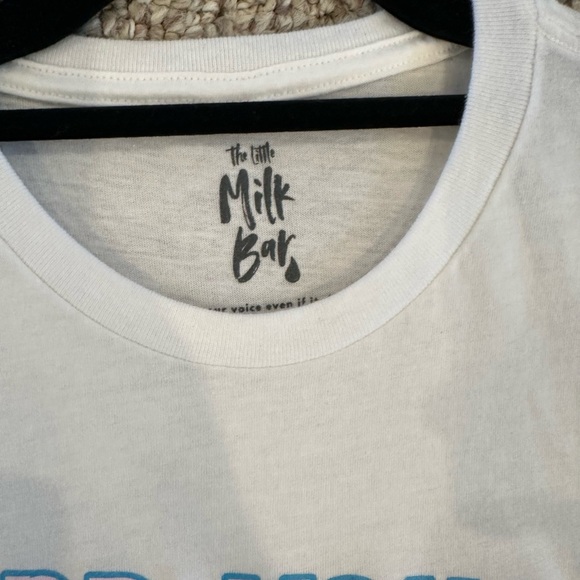 The Little Milk Bar Graphic Crop Tee - Picture 3 of 3